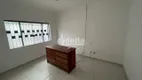 Foto 14 de Imóvel Comercial com 5 Quartos para alugar, 240m² em Osvaldo Rezende, Uberlândia