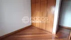 Foto 14 de Apartamento com 3 Quartos para alugar, 270m² em Martins, Uberlândia