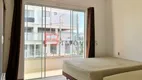 Foto 3 de Sobrado com 3 Quartos para alugar, 138m² em Canto Grande, Bombinhas