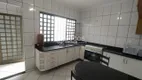 Foto 12 de Casa com 3 Quartos à venda, 201m² em Cidade Jardim, Uberlândia