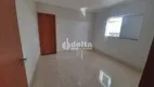 Foto 3 de Apartamento com 3 Quartos para alugar, 140m² em Tibery, Uberlândia