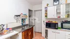 Foto 6 de Apartamento com 4 Quartos à venda, 74m² em Petrópolis, Porto Alegre