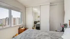 Foto 18 de Apartamento com 2 Quartos à venda, 86m² em Passo da Areia, Porto Alegre
