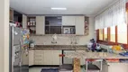 Foto 9 de Sobrado com 4 Quartos à venda, 286m² em Vila Ipiranga, Porto Alegre