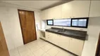 Foto 15 de Apartamento com 3 Quartos à venda, 105m² em Madalena, Recife