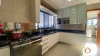 Foto 8 de Apartamento com 3 Quartos à venda, 175m² em Candelária, Natal