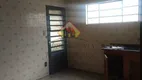 Foto 5 de Casa com 2 Quartos à venda, 180m² em Vila São José, Taubaté