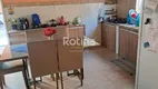 Foto 20 de Casa com 3 Quartos à venda, 231m² em Custódio Pereira, Uberlândia