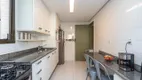 Foto 19 de Apartamento com 3 Quartos à venda, 143m² em Três Figueiras, Porto Alegre