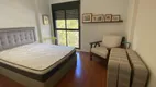 Foto 19 de Apartamento com 4 Quartos à venda, 260m² em Real Parque, São Paulo