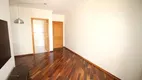 Foto 4 de Apartamento com 1 Quarto à venda, 49m² em Vila Itapura, Campinas