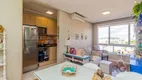 Foto 2 de Apartamento com 2 Quartos à venda, 56m² em Azenha, Porto Alegre