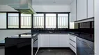 Foto 20 de Apartamento com 3 Quartos à venda, 202m² em Moema, São Paulo