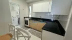 Foto 10 de Apartamento com 3 Quartos à venda, 89m² em Praia das Pitangueiras, Guarujá