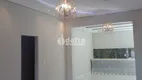 Foto 6 de Casa com 3 Quartos à venda, 220m² em Daniel Fonseca, Uberlândia