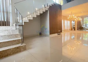 Foto 1 de Casa de Condomínio com 4 Quartos à venda, 290m² em Condomínio Belvedere, Cuiabá