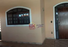 Foto 1 de Casa com 2 Quartos à venda, 170m² em Parque São Francisco , Guaratinguetá