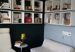 Foto 1 de Apartamento com 1 Quarto à venda, 31m² em Centro, Porto Alegre