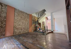 Foto 1 de Casa com 4 Quartos à venda, 240m² em Ingá, Niterói