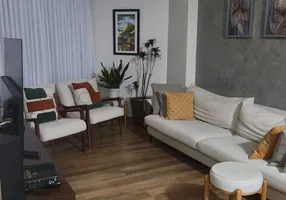 Foto 1 de Apartamento com 3 Quartos à venda, 97m² em Alto da Glória, Goiânia