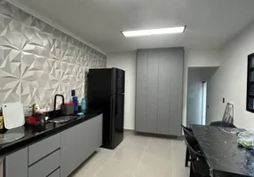 Foto 1 de Casa com 1 Quarto à venda, 110m² em Vila Helena, Santo André