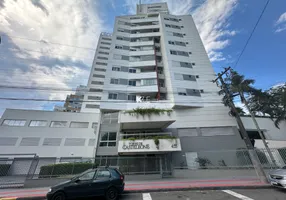 Foto 1 de Apartamento com 3 Quartos para alugar, 83m² em Capoeiras, Florianópolis