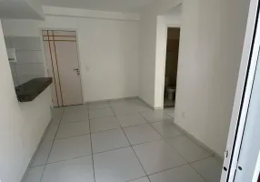 Foto 1 de Apartamento com 2 Quartos à venda, 60m² em Centro, Maracanaú