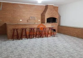 Foto 1 de Sobrado com 4 Quartos à venda, 301m² em Jaguaribe, Osasco