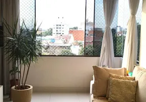 Foto 1 de Apartamento com 3 Quartos à venda, 82m² em Vila Ipiranga, Porto Alegre