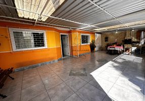 Foto 1 de Casa com 2 Quartos à venda, 67m² em Bela Vista, Piraquara