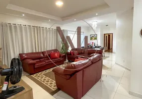 Foto 1 de Casa com 3 Quartos à venda, 274m² em Residencial Amazonas , Franca