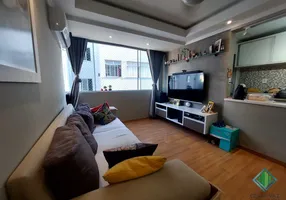 Foto 1 de Apartamento com 2 Quartos à venda, 60m² em Capoeiras, Florianópolis