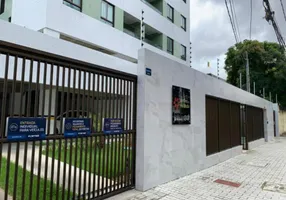 Foto 1 de Apartamento com 3 Quartos à venda, 66m² em Madalena, Recife