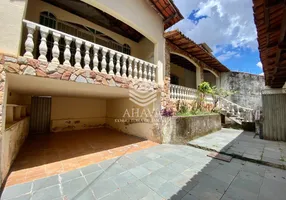 Foto 1 de Casa com 4 Quartos à venda, 360m² em Itapoã, Belo Horizonte