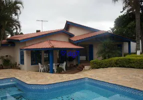 Foto 1 de Fazenda/Sítio com 3 Quartos à venda, 330m² em Granja Viana, Cotia