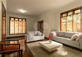 Foto 1 de Casa com 4 Quartos à venda, 360m² em São Francisco, Niterói