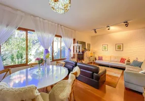 Foto 1 de Casa com 4 Quartos à venda, 152m² em Alto, Teresópolis