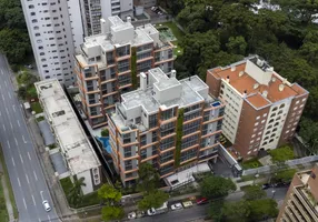Foto 1 de Apartamento com 3 Quartos à venda, 232m² em Cabral, Curitiba