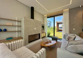 Foto 1 de Casa de Condomínio com 4 Quartos à venda, 170m² em Xangri la, Xangri-lá