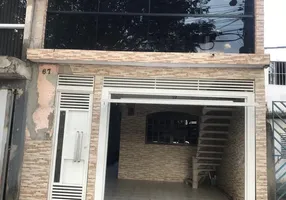 Foto 1 de Sobrado com 4 Quartos à venda, 80m² em Jardim Zélia, Itaquaquecetuba