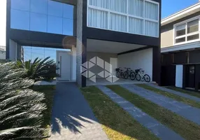 Foto 1 de Casa de Condomínio com 4 Quartos à venda, 350m² em Areias, Camboriú