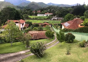 Foto 1 de Casa com 3 Quartos à venda, 254m² em Samambaia, Petrópolis