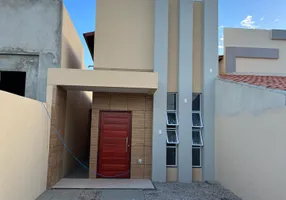 Foto 1 de Casa com 2 Quartos à venda, 174m² em Centro, Paracuru