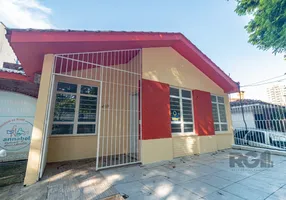 Foto 1 de Casa com 3 Quartos à venda, 159m² em Vila Ipiranga, Porto Alegre