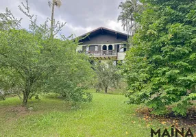Foto 1 de Casa com 6 Quartos à venda, 404m² em Itoupava Seca, Blumenau