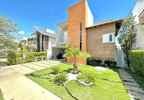 Foto 1 de Casa de Condomínio com 4 Quartos à venda, 280m² em Condomínio Belvedere, Cuiabá