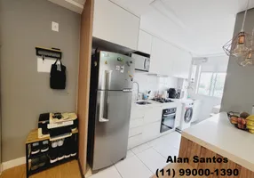 Foto 1 de Apartamento com 2 Quartos à venda, 42m² em Vila das Belezas, São Paulo