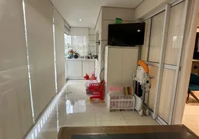 Foto 1 de Apartamento com 3 Quartos à venda, 96m² em Jardim Bonfiglioli, São Paulo