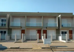 Foto 1 de Casa com 2 Quartos à venda, 98m² em Curtume, Torres