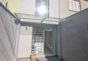 Foto 1 de com 3 Quartos para alugar, 75m² em Jardim Guedala, São Paulo